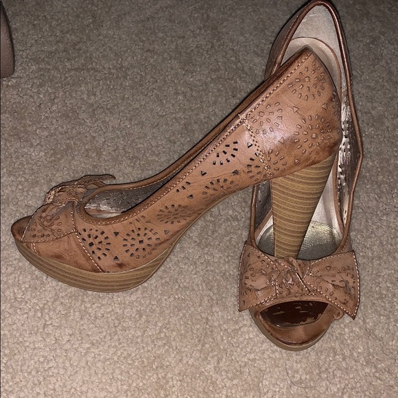 SHI open toed pumps - Picture 2 of 3